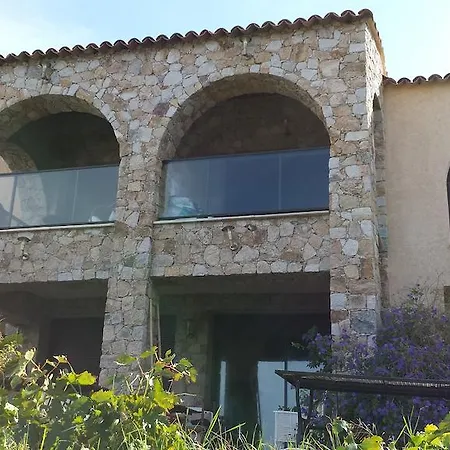 Guest house Castelia 3*