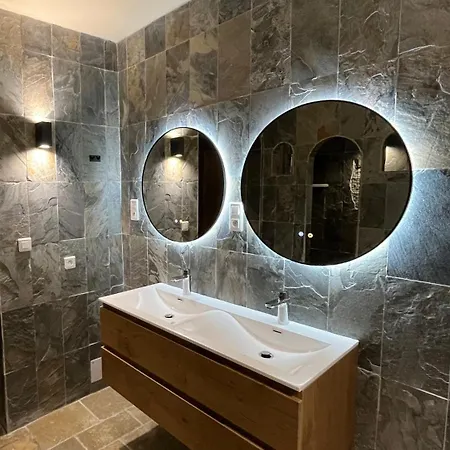 Castelia Lumio (Corsica)