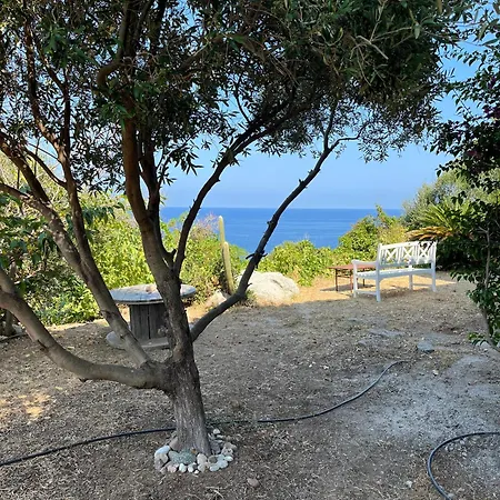 Castelia Guest house