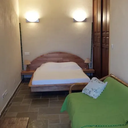 Castelia Casa de hóspedes 3*