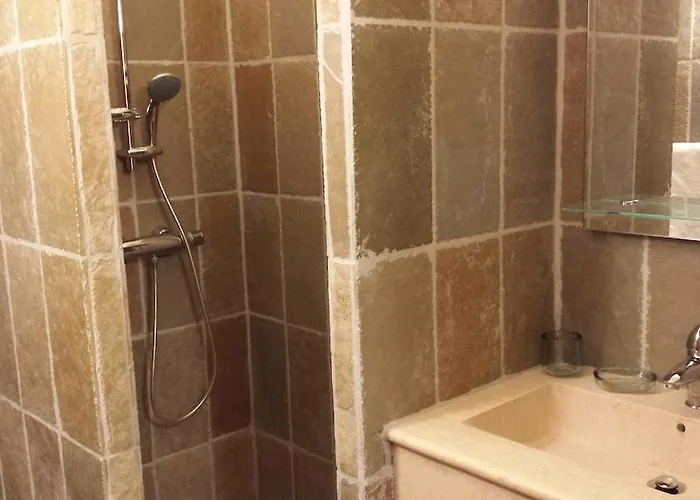 Castelia Pensión Lumio (Corsica)