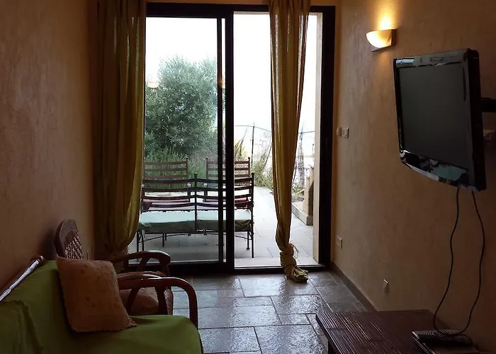 Castelia 3* Lumio (Corsica)