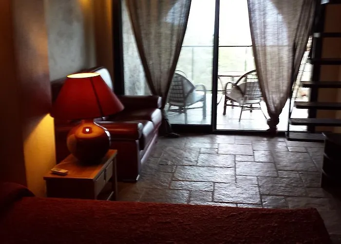 Castelia Lumio (Corsica)