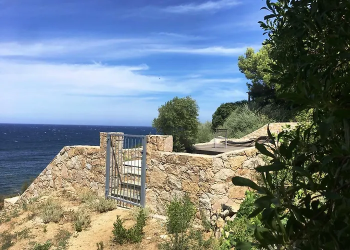 Castelia 3* Lumio (Corsica)